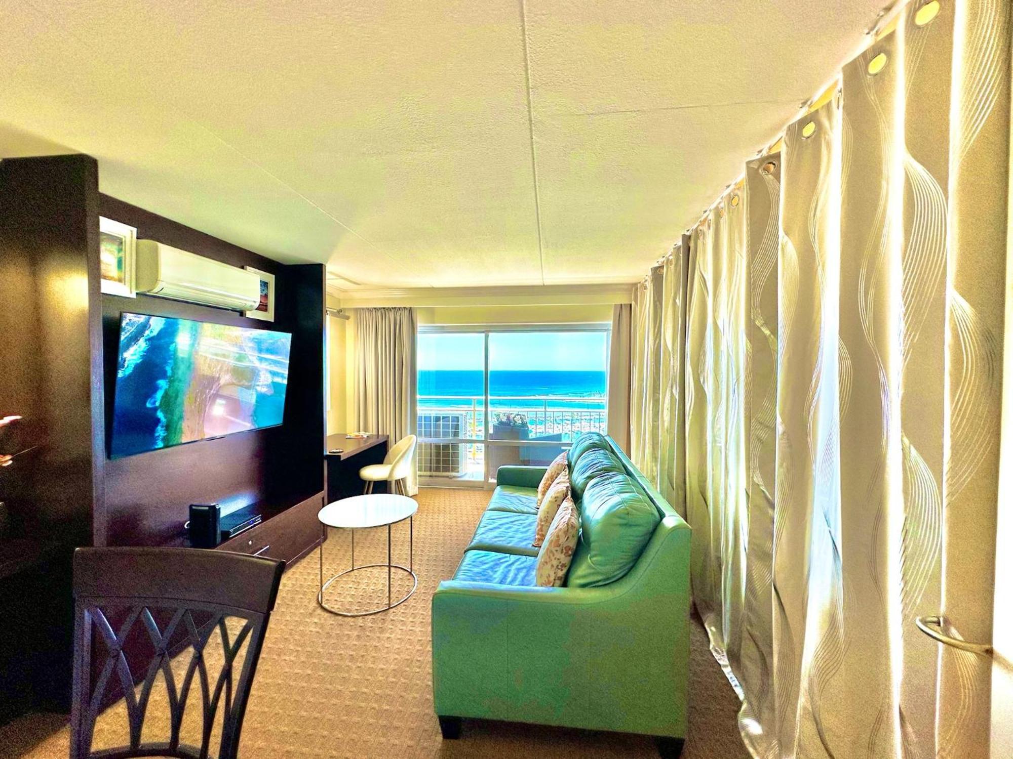 Waikiki Beach Experience! Luxury Oceanview Suite! Honolulu Ngoại thất bức ảnh